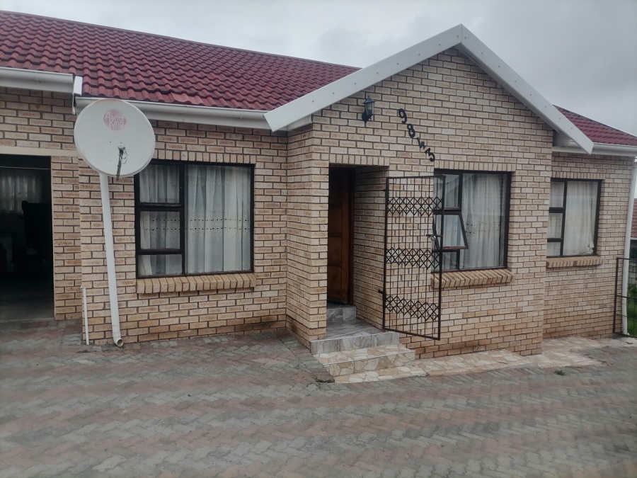 3 Bedroom Property for Sale in Zwelitsha Eastern Cape